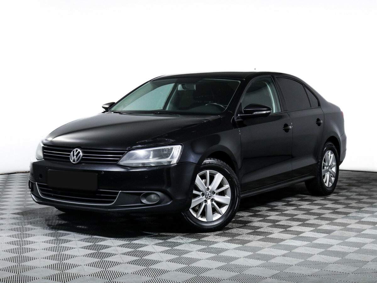 Volkswagen Jetta, 2013