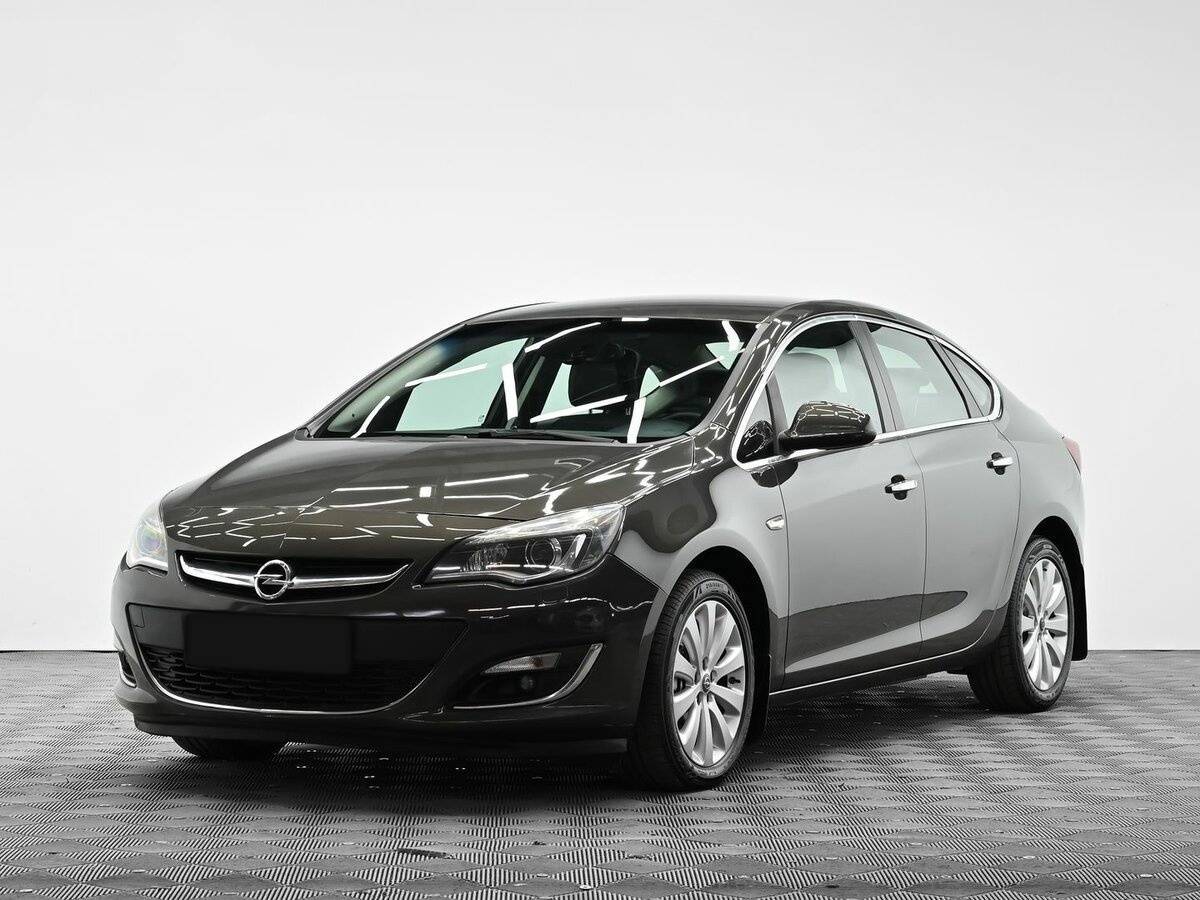 Opel Astra, 2013